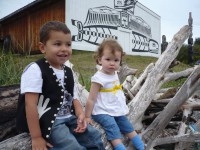 /album/meet-the-artist/tessa-plourde-02-jpg/